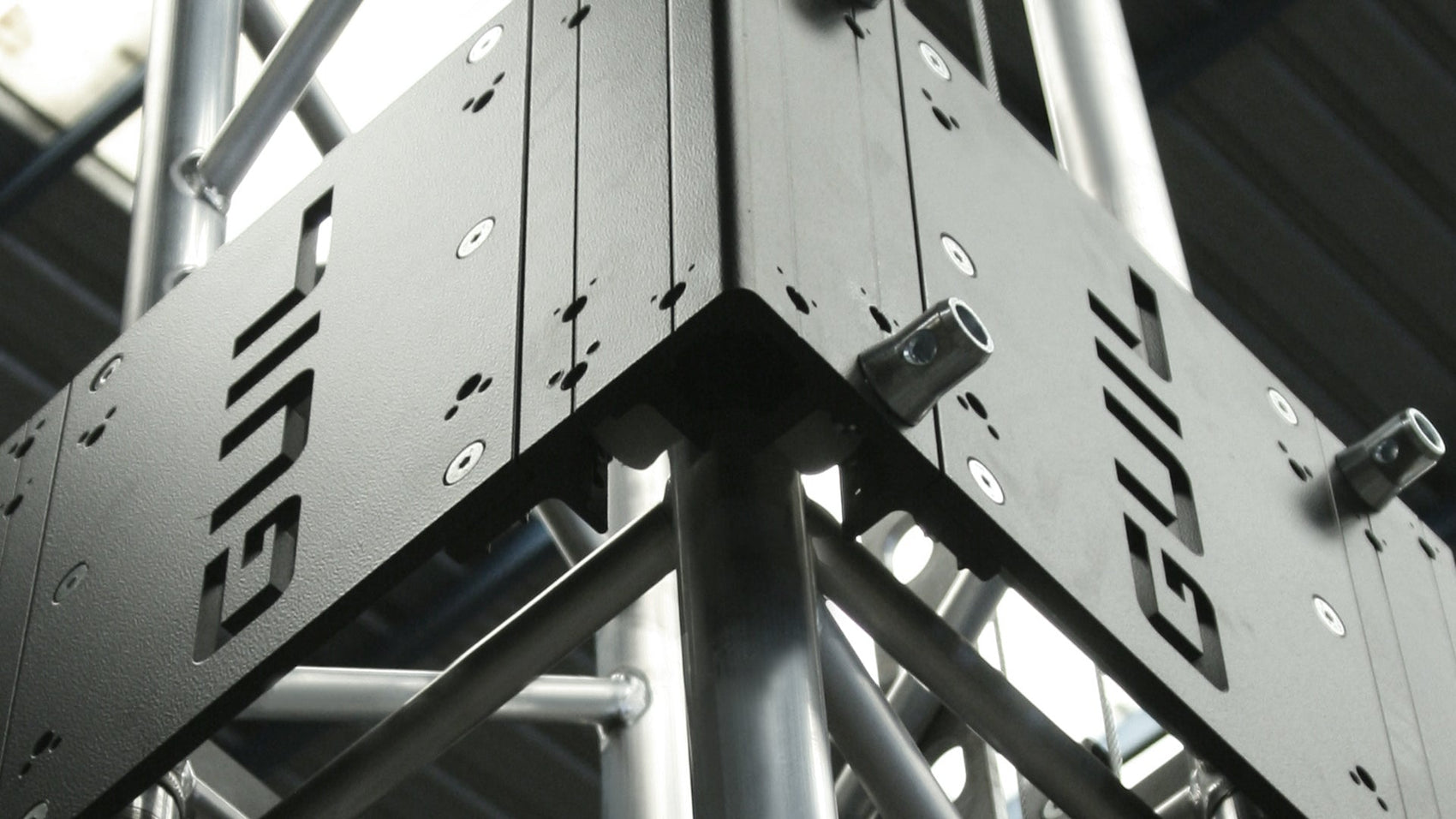 GUIL: Líder en estructuras profesionales para eventos – Descubre su catálogo completo en Tempo Shop - Tempo Shop