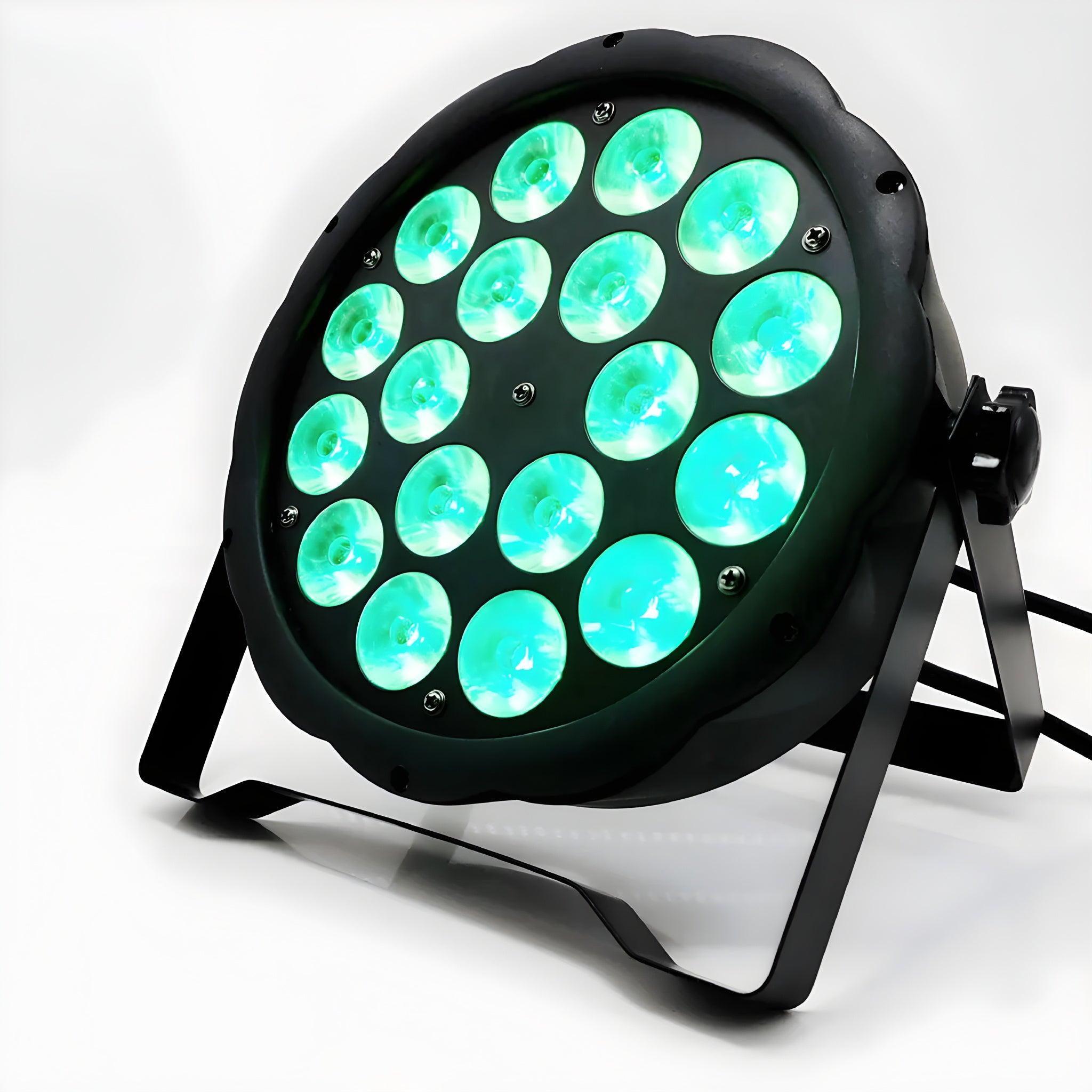 Foco Wash LED 18x12W RGBW - Tempo Shop