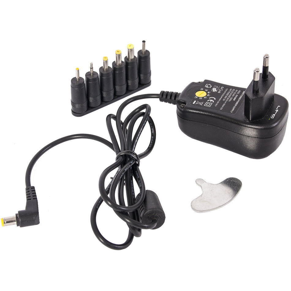 ADAPTADOR/CARGADOR DE CORRIENTE 3-12VDC / 1A