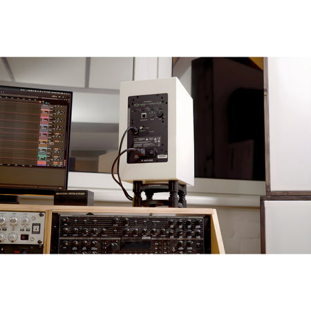ADAM Audio A7V LIMITED EDITION WHITE - Monitor de estudio activo de 7" - Tempo Shop