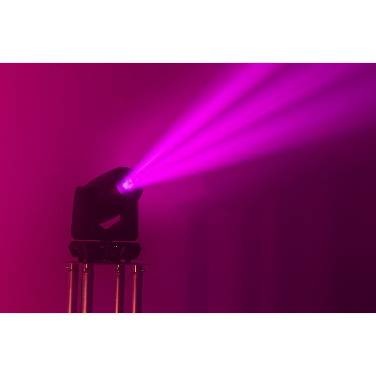 AFX Light BEAM-200LED-FC – Cabeza móvil LED de 200W en flightcase - Tempo Shop