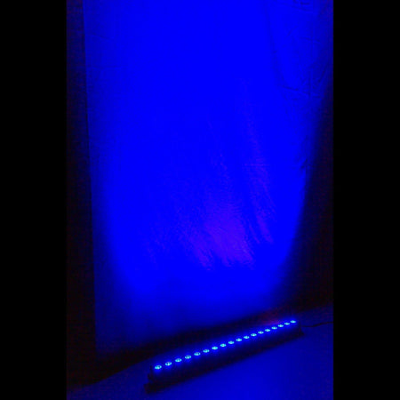 beamZ LCB183 - Barra LED 18x 3W RGB - Tempo Shop