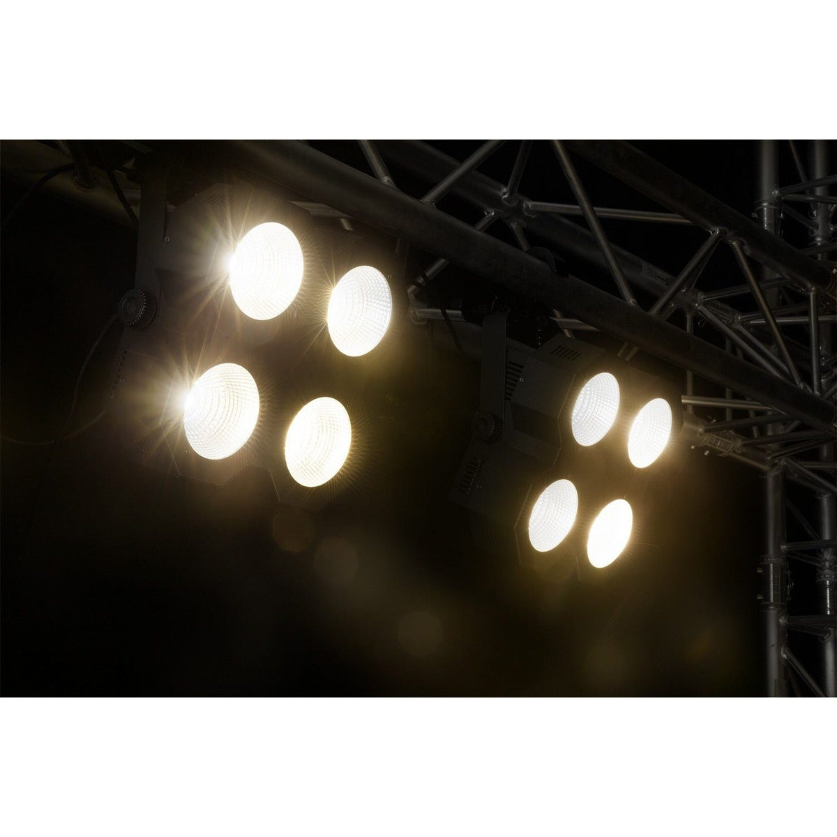 beamZ SB400 - Stage Blinder 4x 50W LED 2in1 - Tempo Shop
