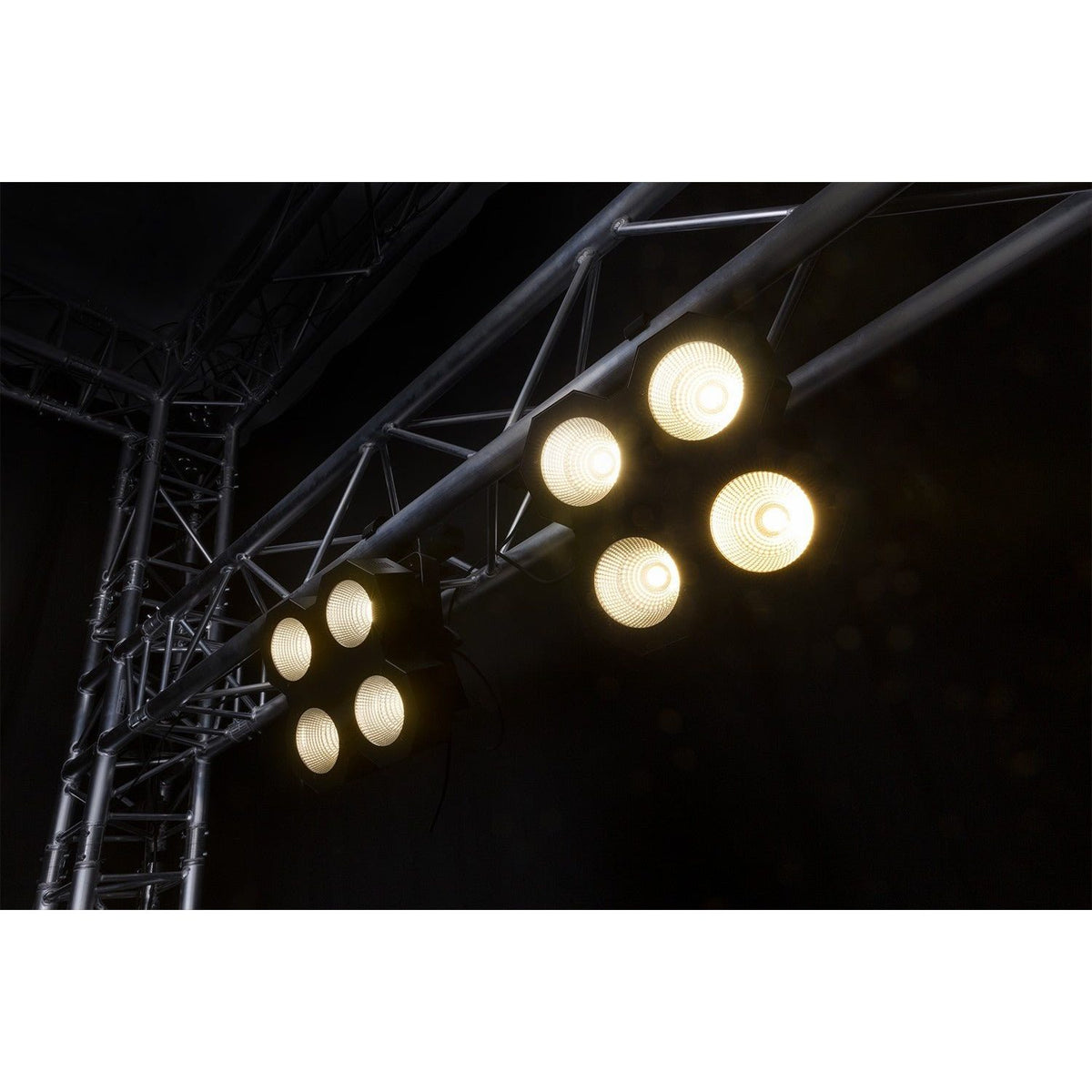 beamZ SB400 - Stage Blinder 4x 50W LED 2in1 - Tempo Shop