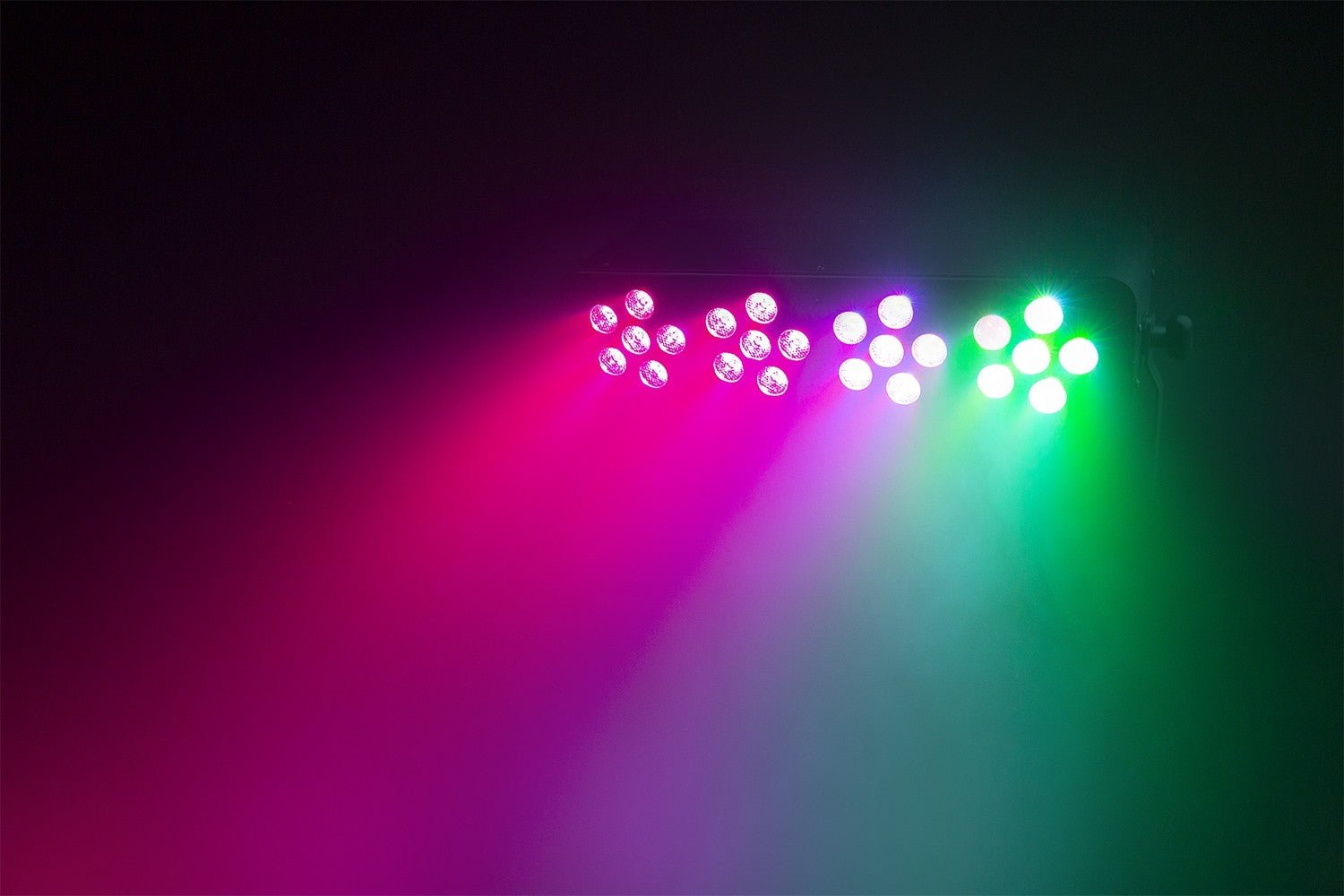 beamZ DJ Bank 244 RGBW - Efectos para DJ - Tempo Shop