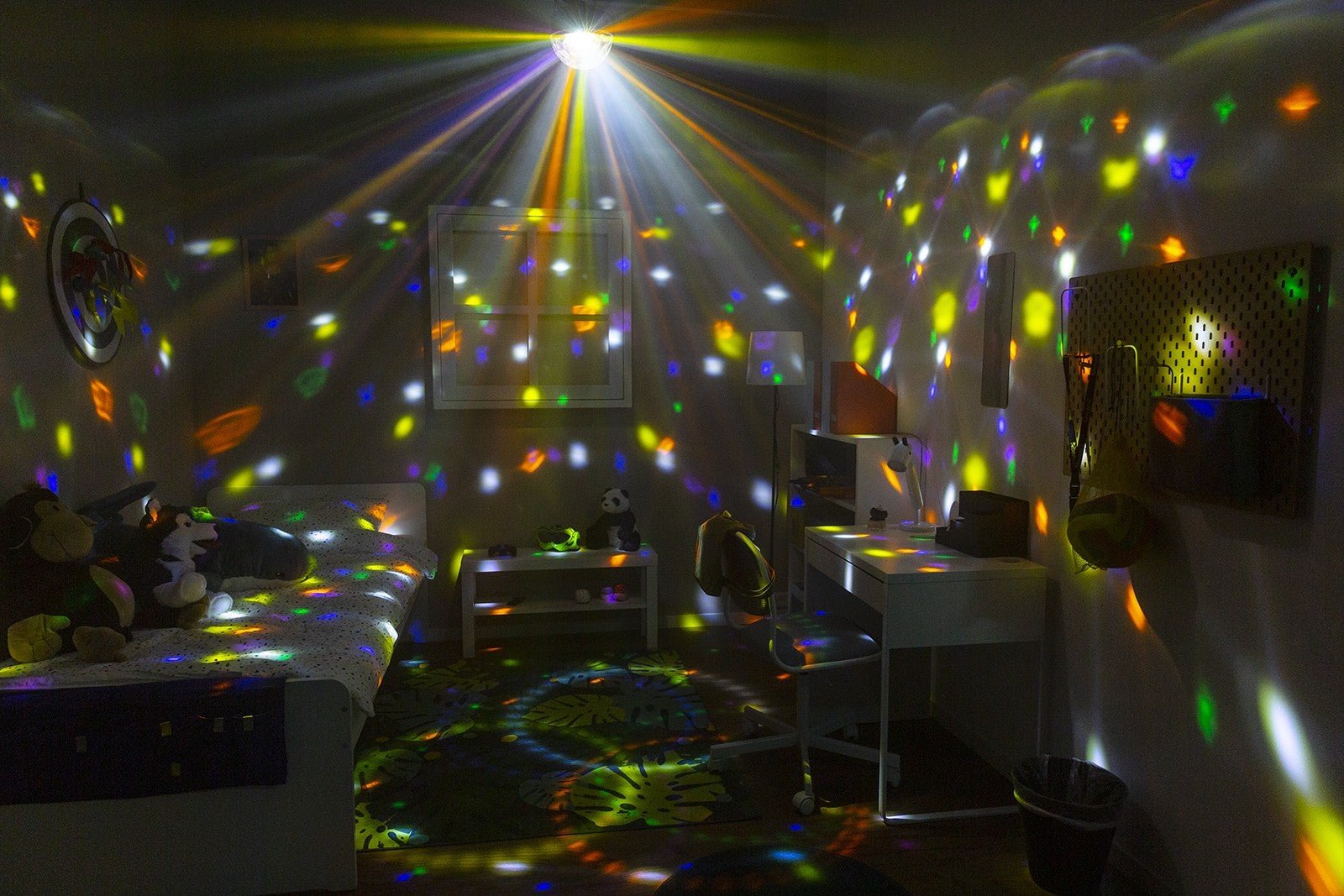 beamZ JB90R - Mini Star Ball DMX LED 9 Colores - Tempo Shop