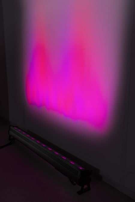 beamZ LCB128IP - Barra LED IP65 12x 8W RGBA - Tempo Shop