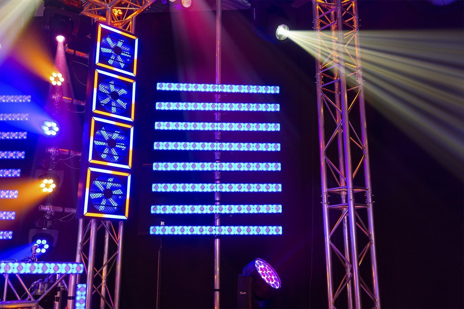 beamZ LCB14 - Hybrid LED BAR WW/RGB Pixel Control - Tempo Shop