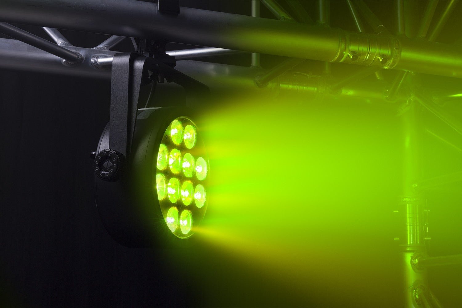 beamZ Pro BAC304 - Foco Par LED Aluminio - Tempo Shop