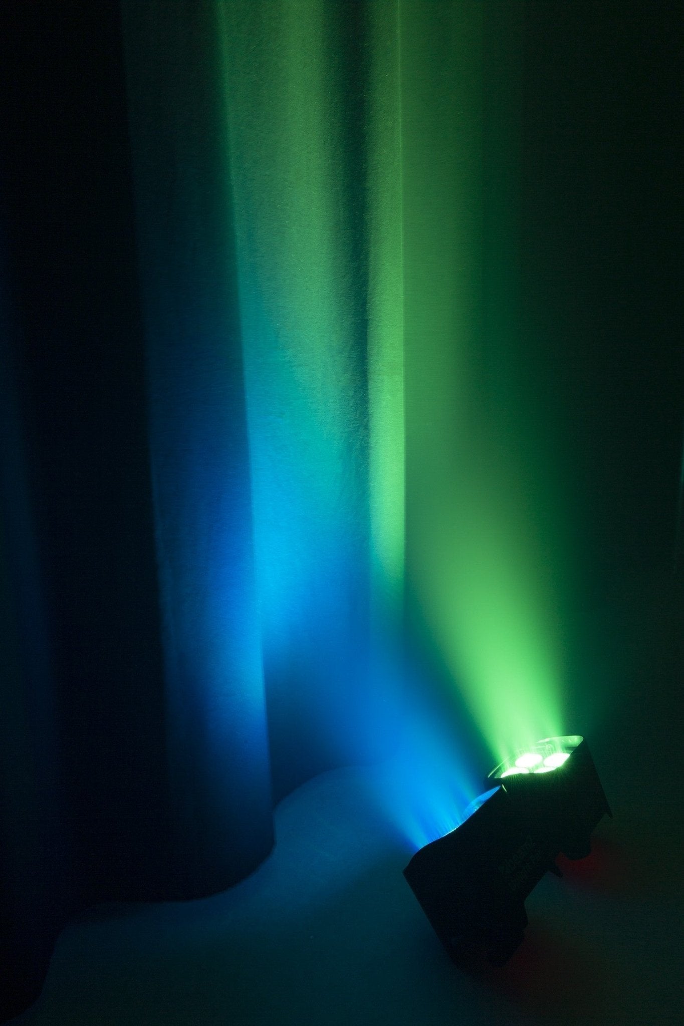 beamZ Pro BBP54 - Foco Par con batería 4x 12W Outdoor - Tempo Shop