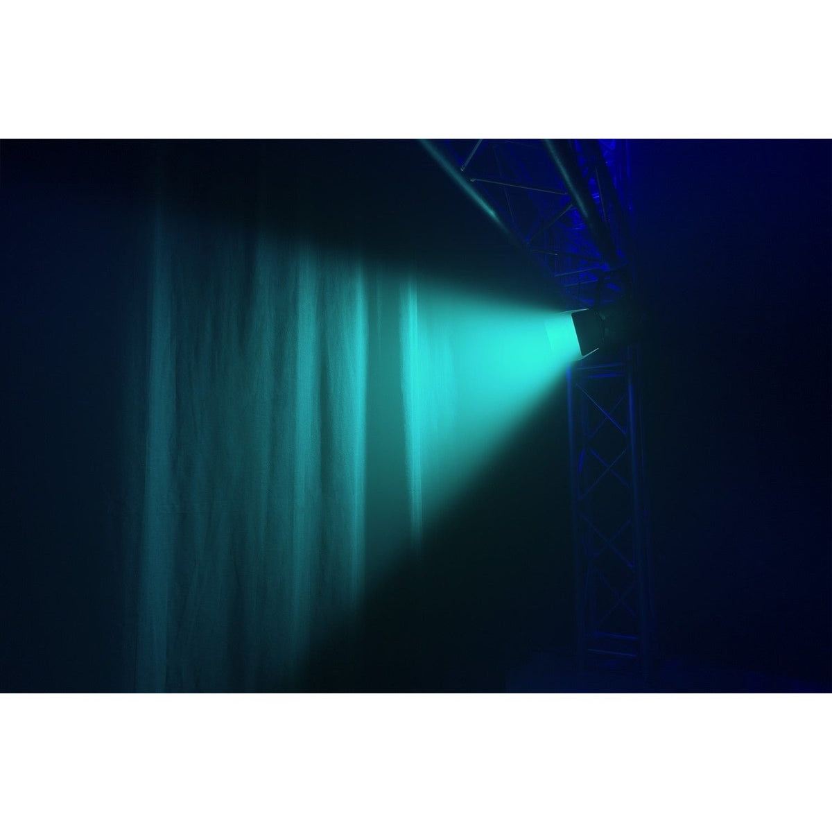 beamZ Pro BTF440Z - Mini Foco Fresnel Zoom 4x 40W LED RGBW - Tempo Shop