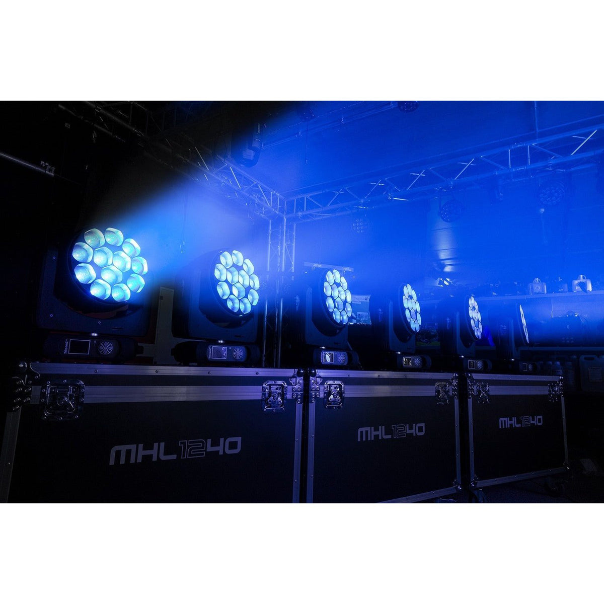 beamZ Pro MHL1240 - LED Wash Cabeza Movil con Zoom - Tempo Shop