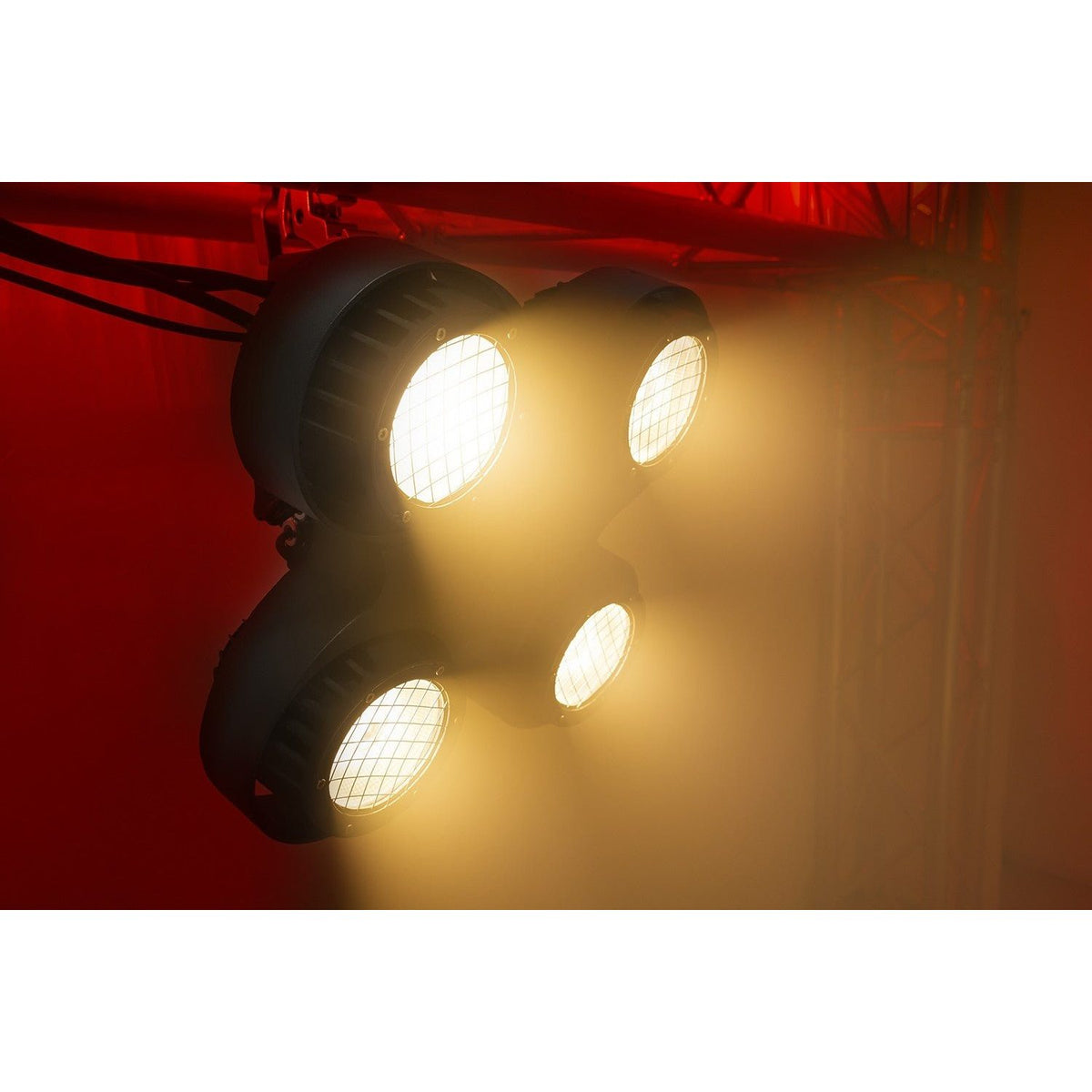 beamZ Pro SB400IP - Cegadora de escenario IP65 COB - Tempo Shop