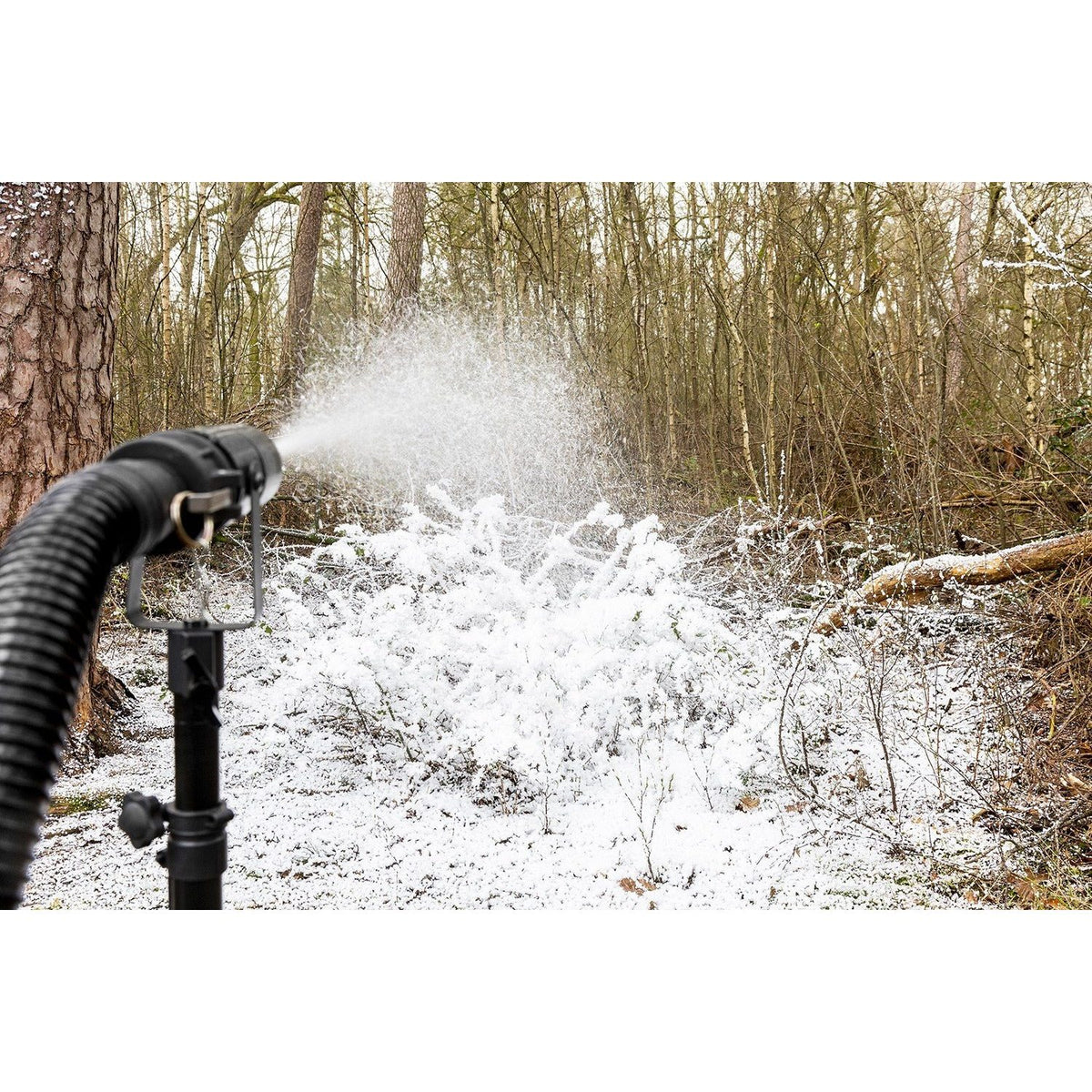 beamZ Pro SNOW5000 - Maquina de nieve de alto volumen - Tempo Shop