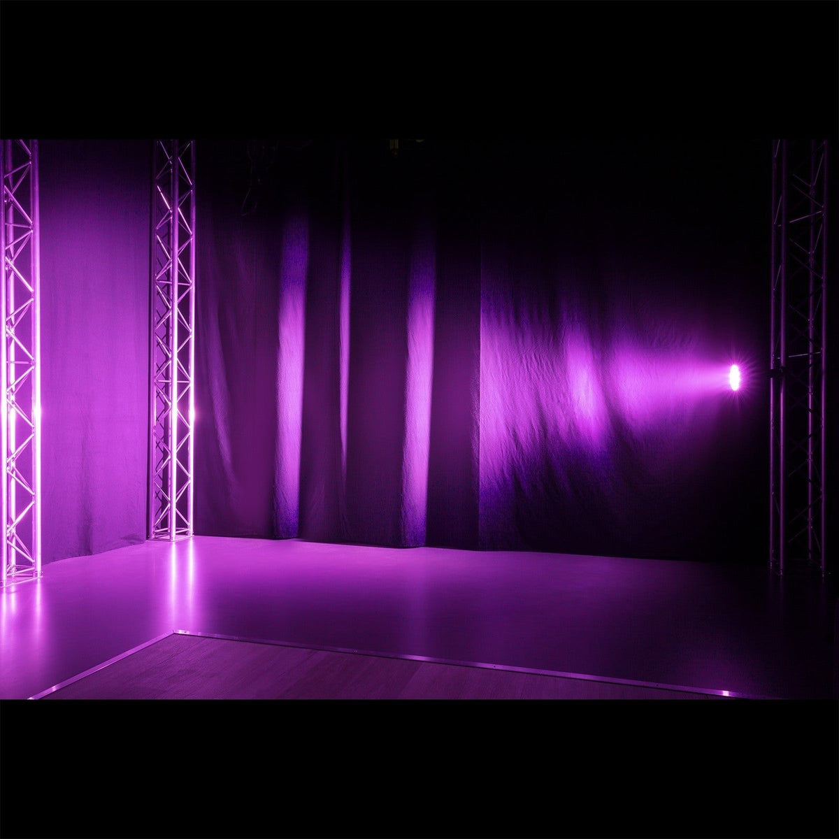 beamZ Pro WBP912IP - Foco PAR LED IP65 a batería 9x12W RGBAW-UV con DMX inalámbrico - Tempo Shop