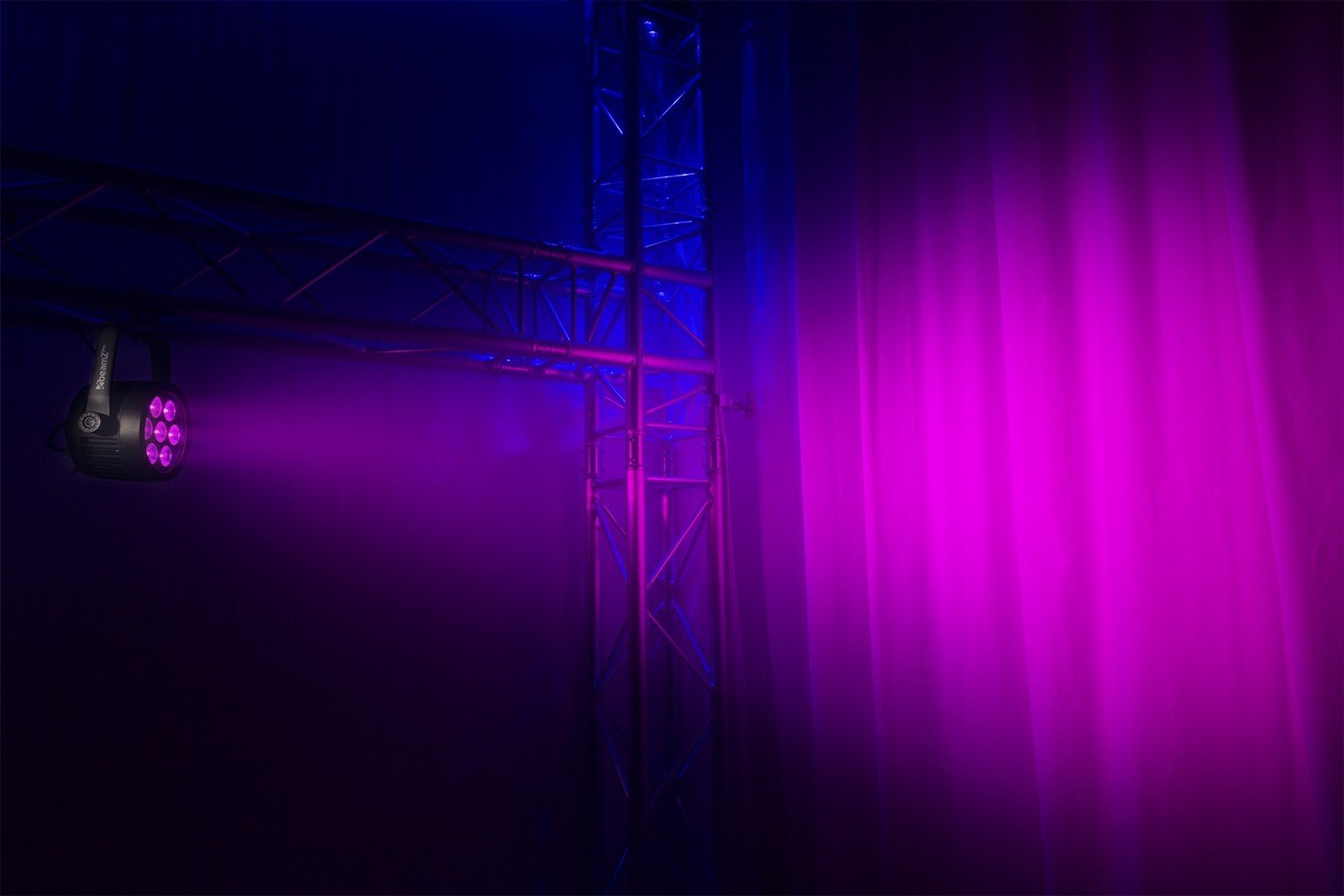 beamZ Pro BWA530 - Foco PAR Aluminio IP65 LED 7x 10W 4 - en - 1 - Tempo Shop