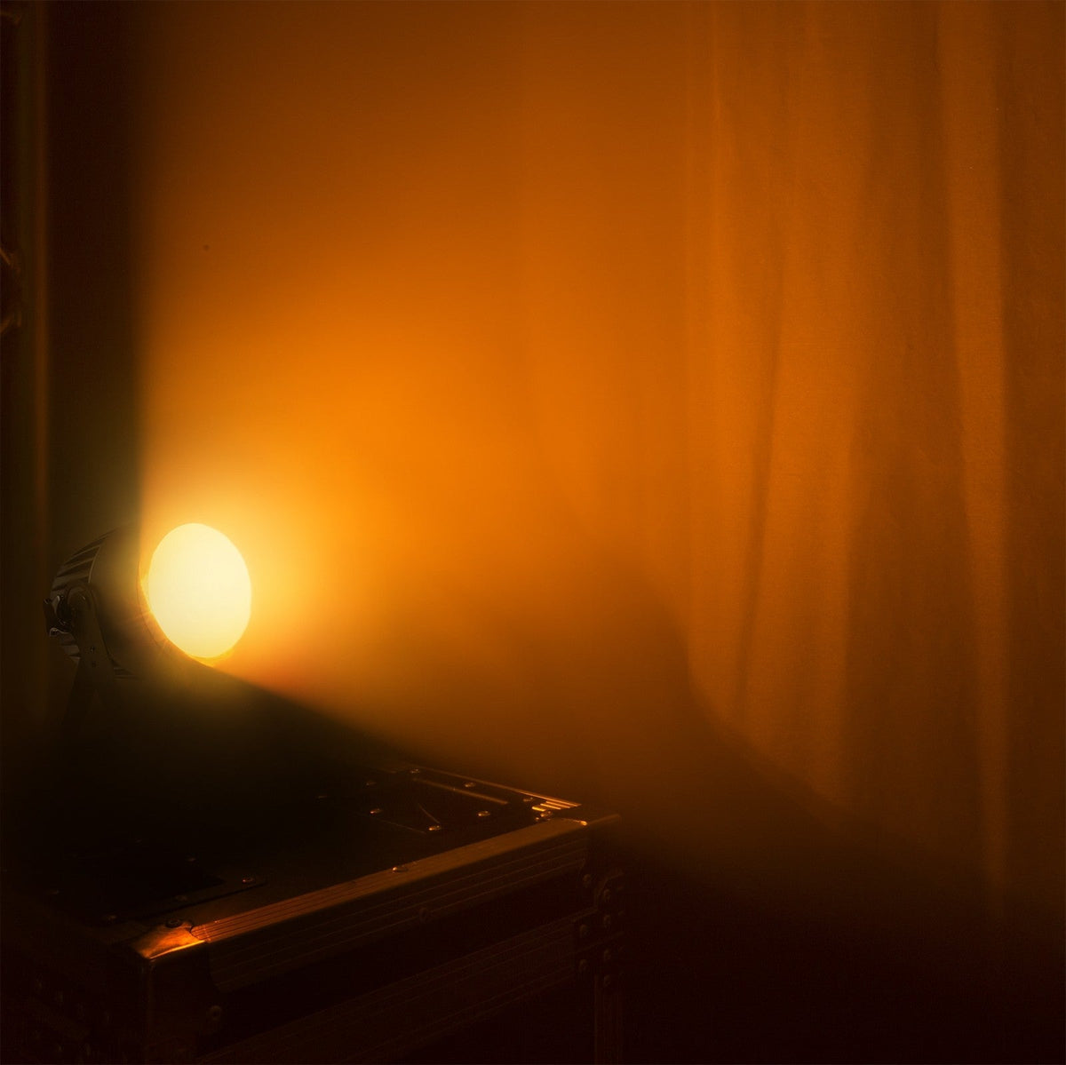 beamZ Pro COB150RGBW - Foco Pro PAR 150W COB RGBW - Tempo Shop