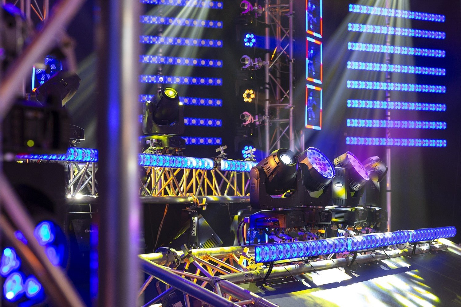 beamZ Pro IGNITE180S - Cabeza Movil Spot LED - Tempo Shop