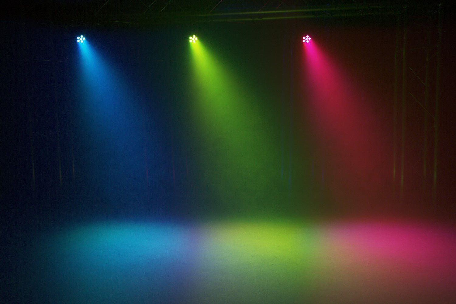 beamZ SlimPAR 30 - Foco PAR plano 30 RGB - Tempo Shop