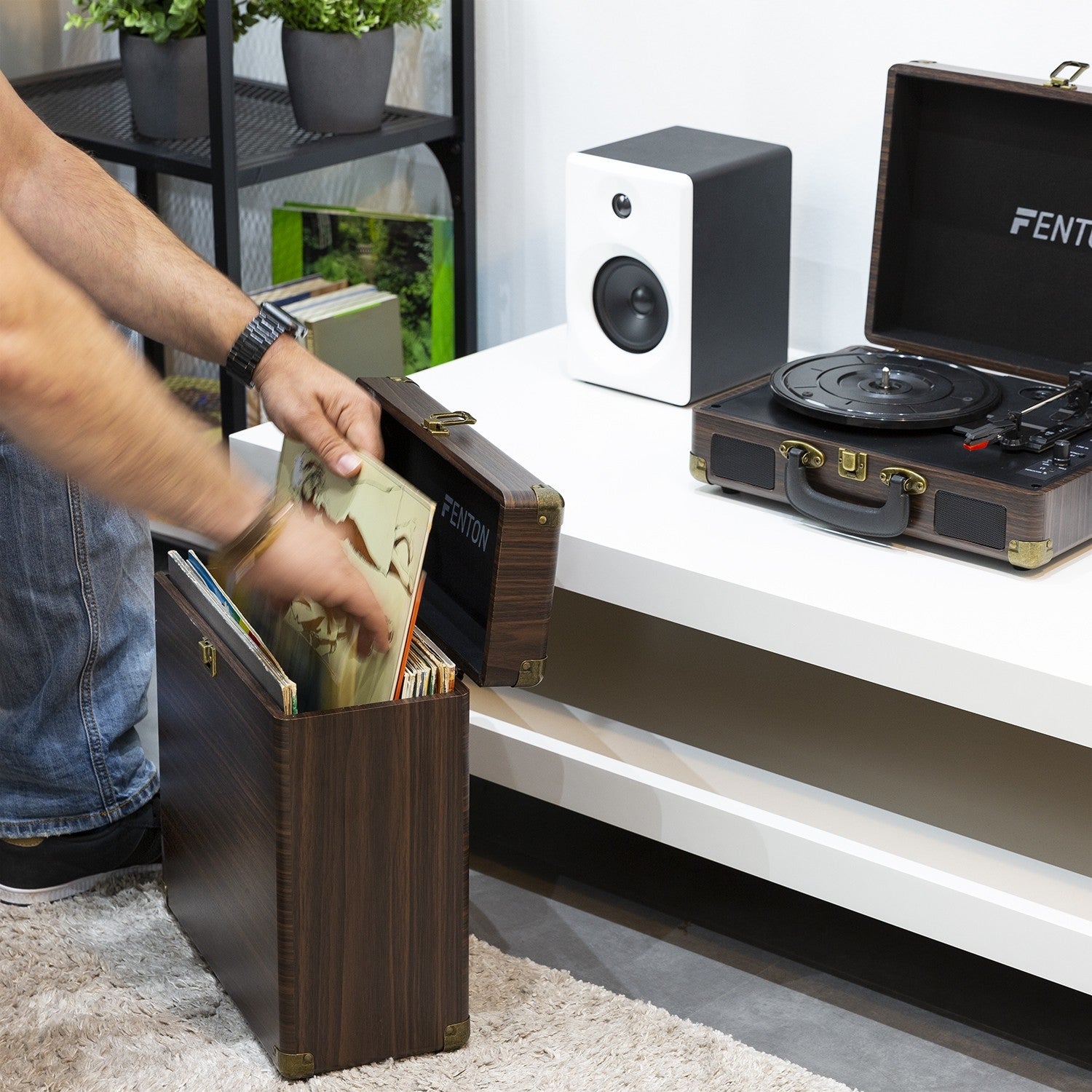 Fenton RP115B - Maleta reproductor giradiscos con BT Dark Wood - Tempo Shop