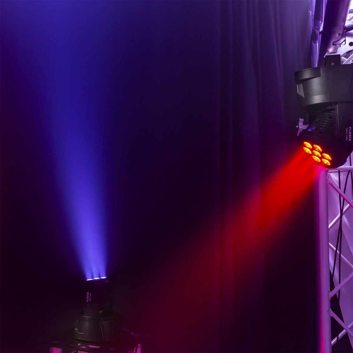 Fuzzix MHC706 - LED Wash Cabeza movil - Tempo Shop