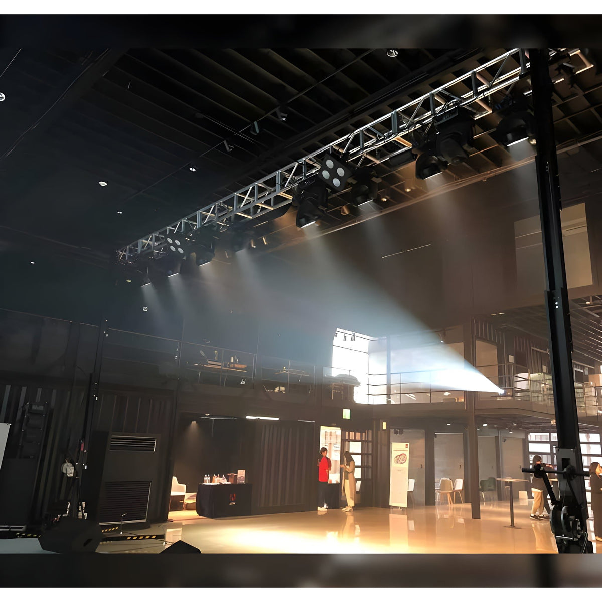 GUIL ULK 500 PLUS - Torres de elevación de carga frontal (para Line Array y Truss) - Tempo Shop