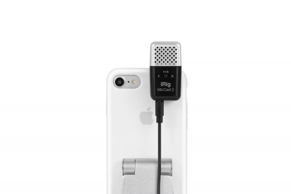IK Multimedia iRig Mic Cast 2 - Micrófono compacto con montaje magnético y salida de auriculares para iPhone/iPad/Android (TRRS 3,5 mm)