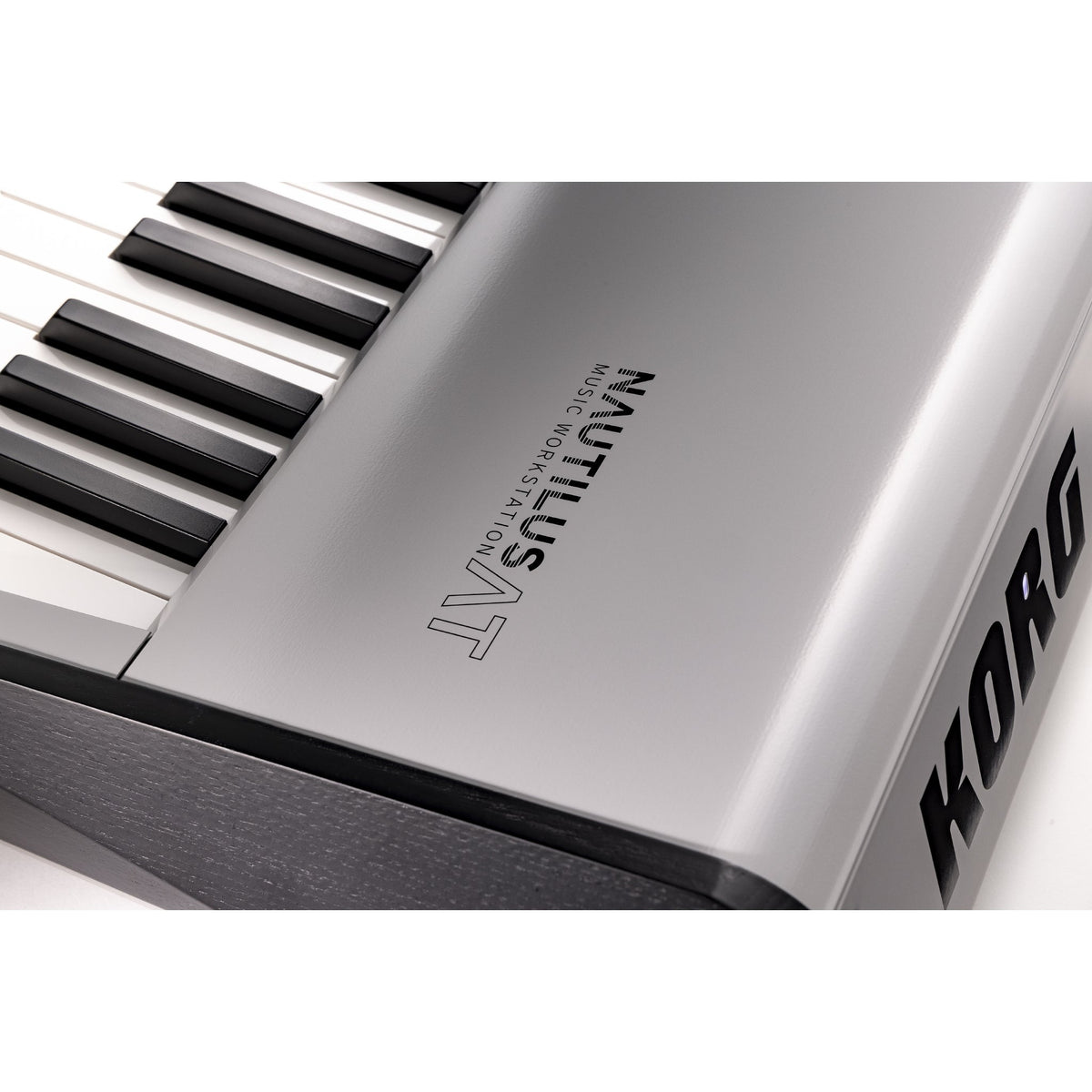 KORG NAUTILUS AT GRAY 88 - Teclado workstation profesional Aftertouch de 88 teclas. Gris - Tempo Shop