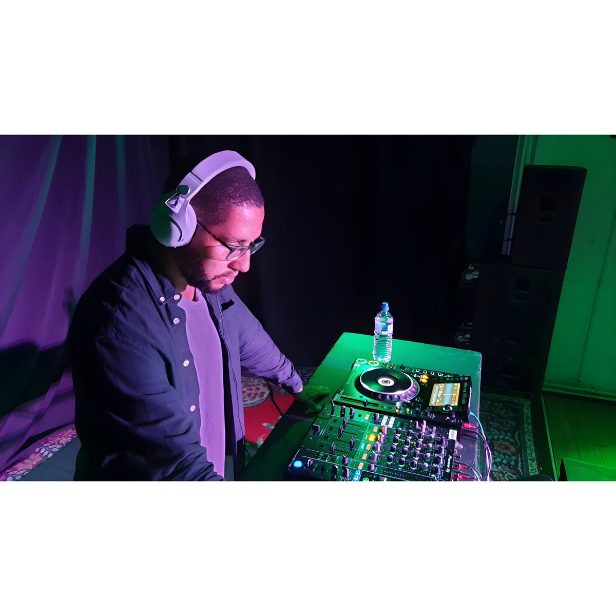 KORG NC - Q1 WH - Auriculares de DJ - Tempo Shop