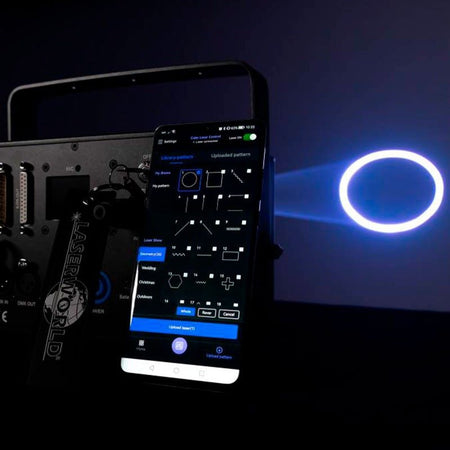 Laserworld CUBE 1,5 - Proyector Láser RGB de 1.5W con Batería y Control por Aplicación - Tempo Shop