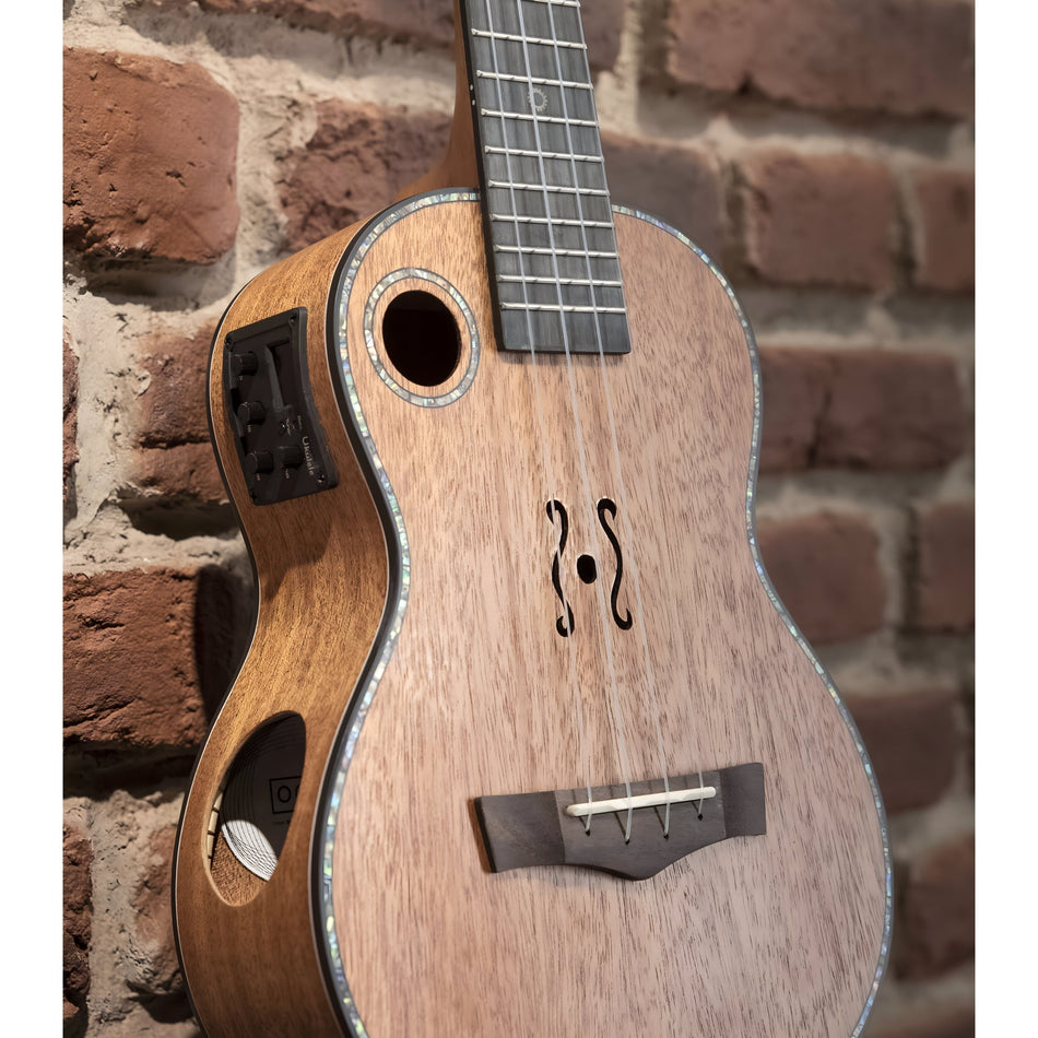 OQAN QUK - ARAWAK CONCERT CE - Ukelele concierto con afinador incorporado - Tempo Shop