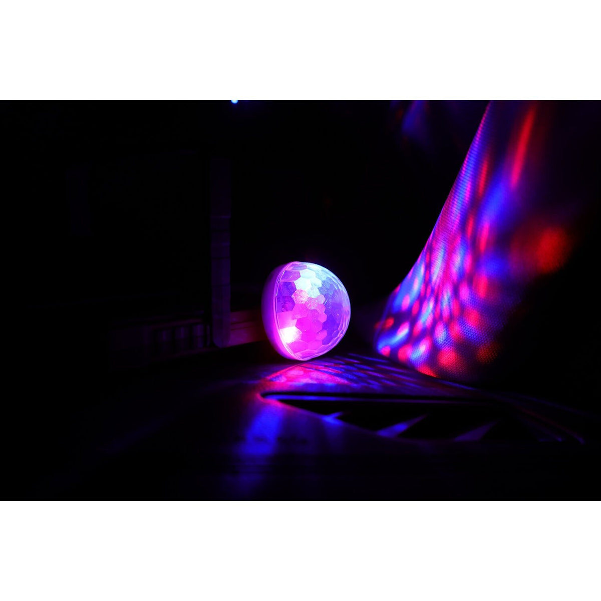 Party Light & Sound MOBILE-ASTRO-SET – Set de 4 efectos ASTRO mini 4×0,5 W RGB - Tempo Shop