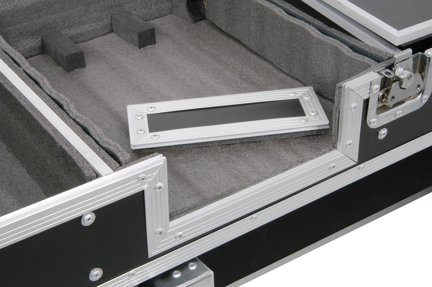 Power Dynamics PD - FC3 - Flightcase 19" para mesa de mezclas y CDs. - Tempo Shop