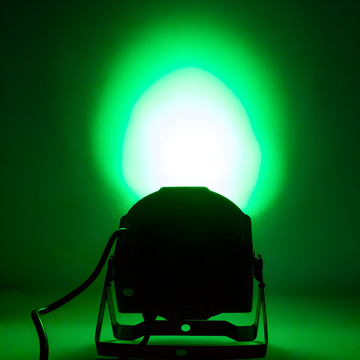 Foco Wash LED 7x12W RGBW - Tempo Shop