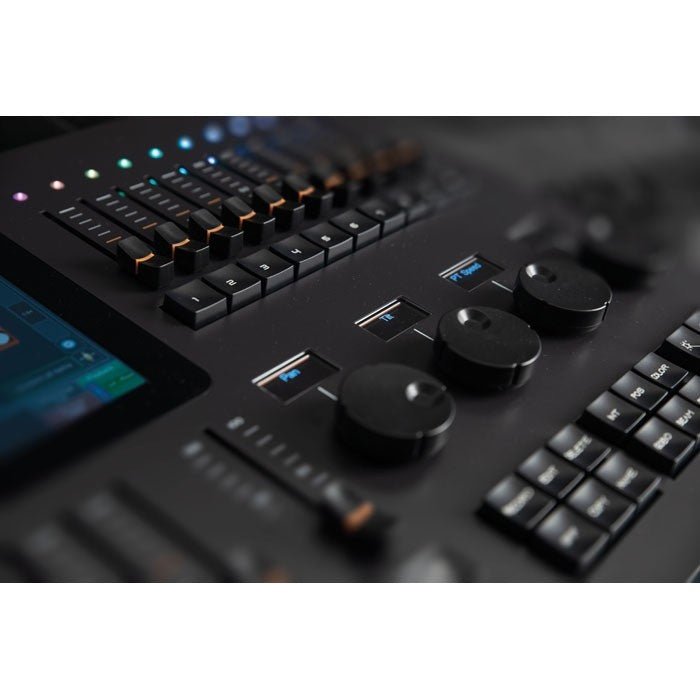 Showtec LAMPY 20 2U - Consola DMX con 20 faders y 2 Universos - Tempo Shop