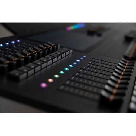 Showtec LAMPY 40 1U - Consola DMX con 40 faders y 1 Universo - Tempo Shop