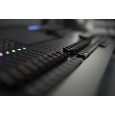 Showtec LAMPY 40 2U - Consola DMX con 40 faders y 2 Universos - Tempo Shop