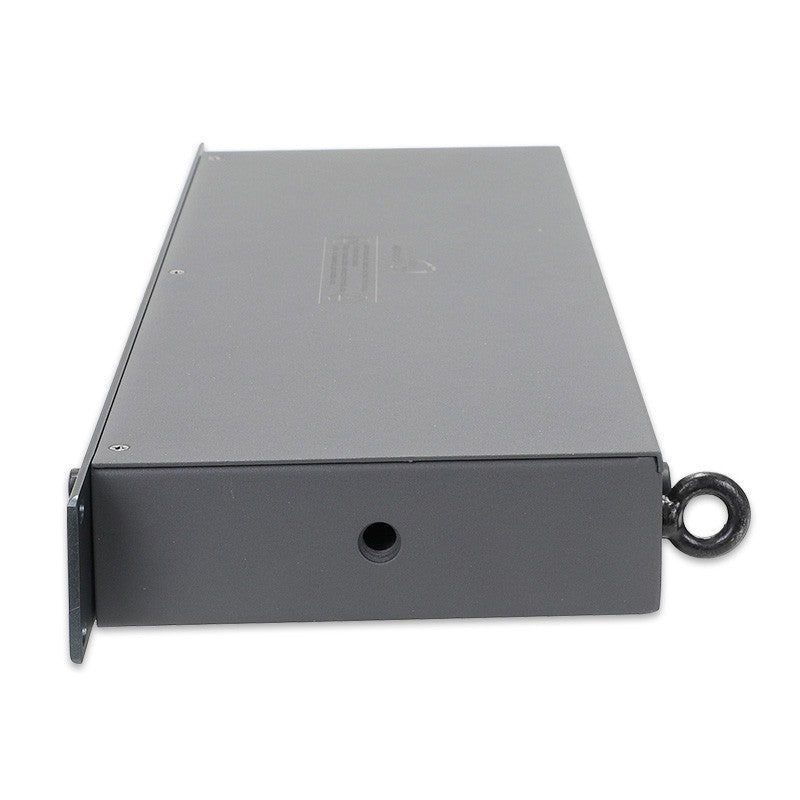 Triton Blue Saturn 8R - Amplificador y divisor DMX 1 a 8