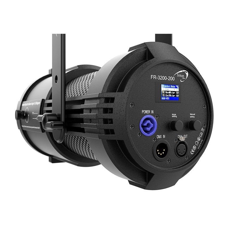 Triton Blue FR-3200-200 – Fresnel LED bicolor 200 W (3200–6500 K) con zoom manual 10°–35° e incluye visera - Tempo Shop