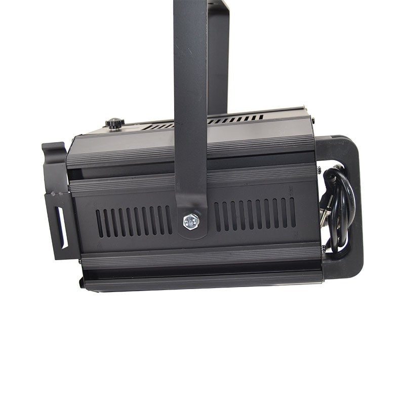 Triton Blue TR-FR500-2 - Proyector Fresnel 500W para Iluminación Escénica - Tempo Shop