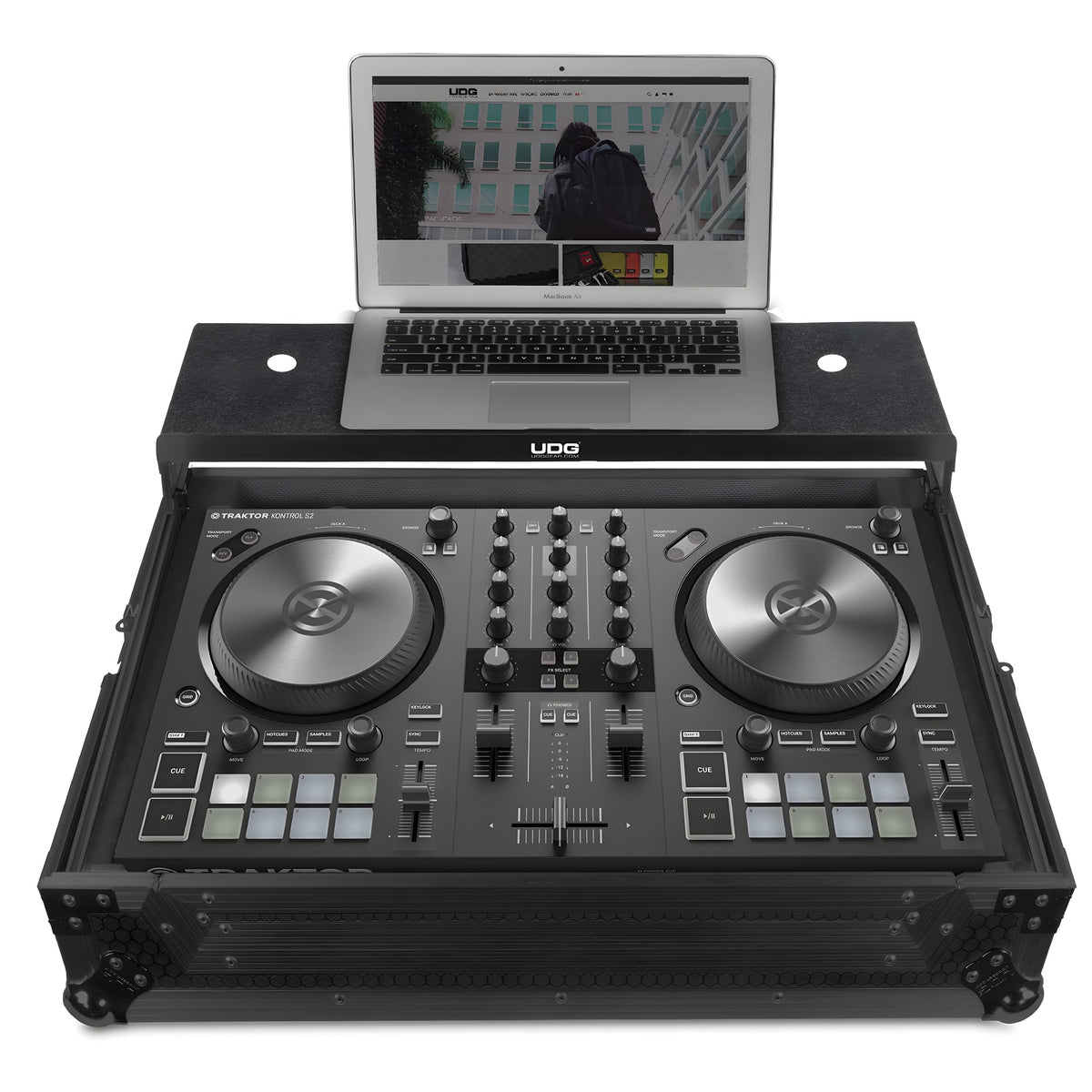 UDG U91062BL - Flight Case NI TRAKTOR KONTROL S2 MK3 Negro Plus (Bandeja para ordenador) - Tempo Shop