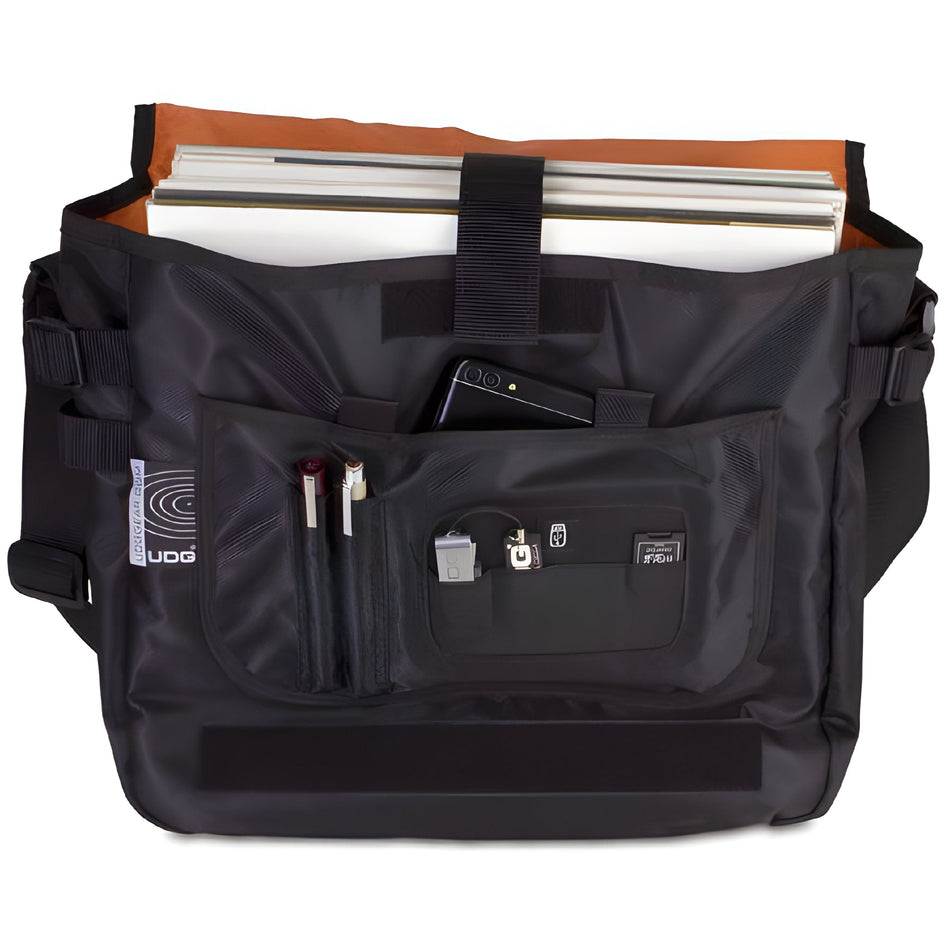 UDG U9450BL/OR - Ultimate Courierbag Negro, Naranja - Tempo Shop