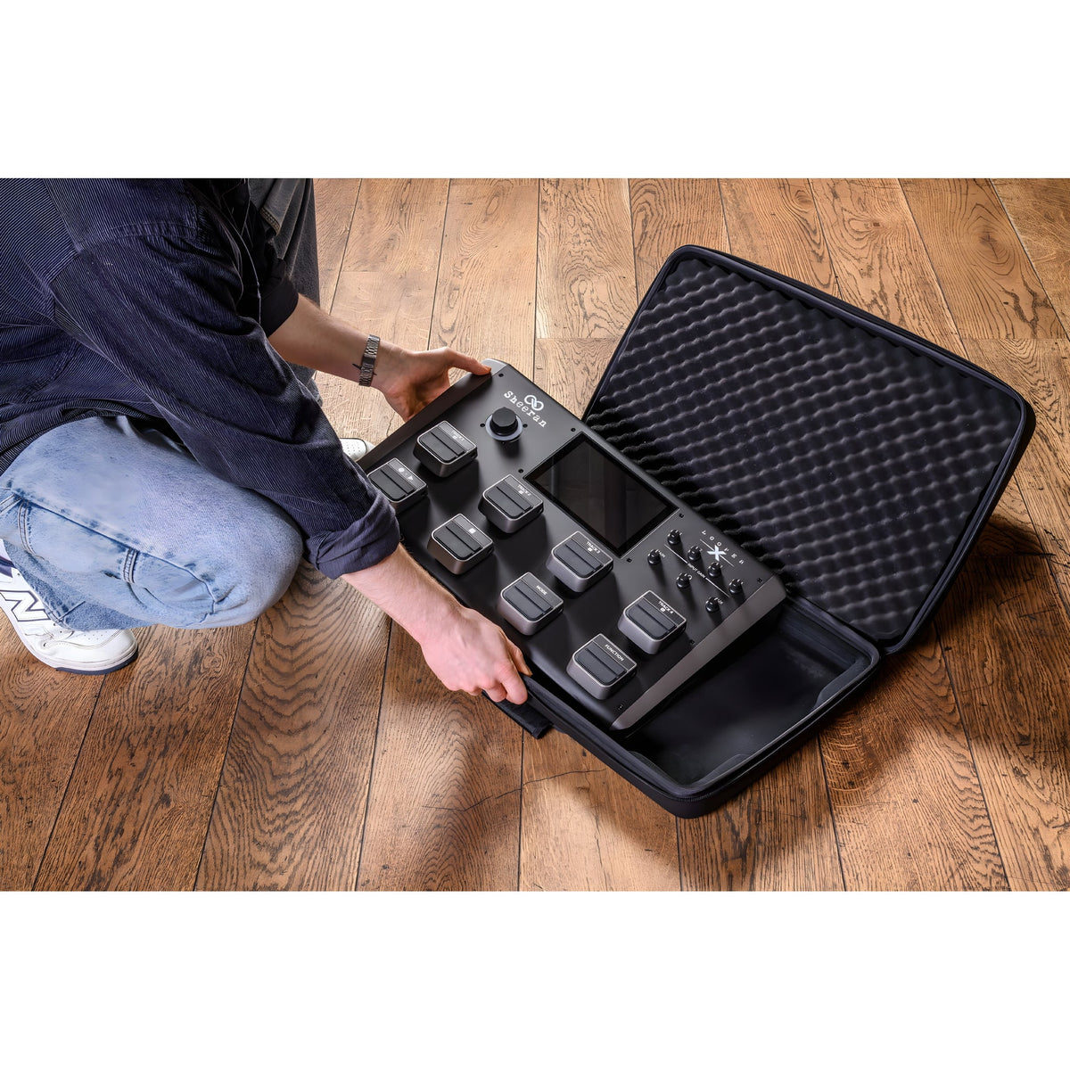 UDG UB0018324BL - CR SHEERAN LOOPER X Hardcase Negro - Tempo Shop