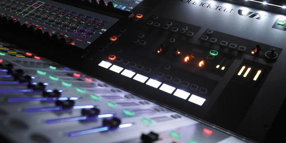 Soundcraft Vi1 – Consola autónoma completa con 32 o 48 canales de entradas analógicas
